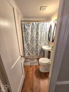 2441 Goodlet Avenue, Indianapolis - 12