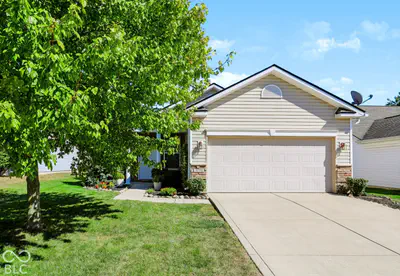 3731 White Cliff Way, Whitestown - 2