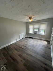 703 North, Greenfield - 8