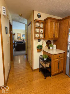 876 S Home Avenue, Franklin - 17