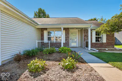 12305 Titans Drive, Fishers - 2