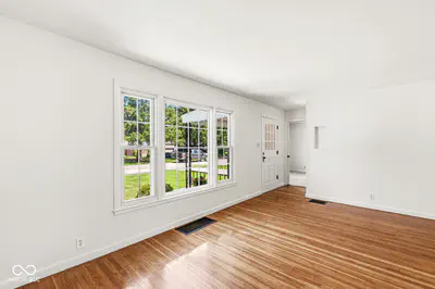 6734 Hillside Avenue, Indianapolis - 4