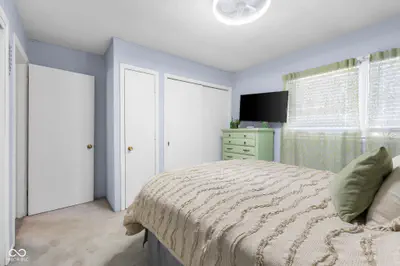 2874 S Oakland Drive, Shelbyville - 30