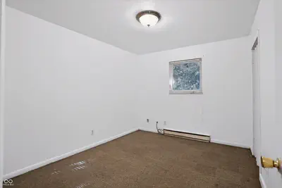 1612 Willis Drive, Bloomington - 19