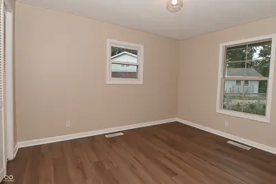 328 Hancook Road, Plainfield - 16