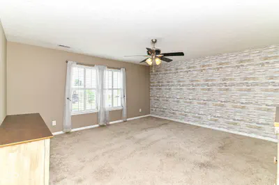 336 Dogwood Drive, Pendleton - 18