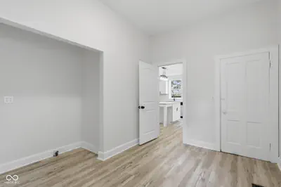 260 E Beecher Street, Indianapolis - 15