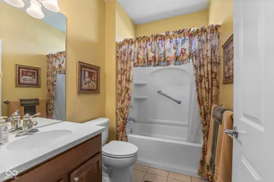 12961 Merlot Lane, Fishers - 11