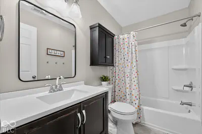 7599 Meadow Ridge Drive, Fishers - 25