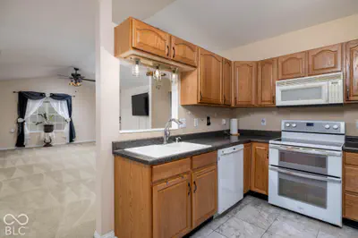 2323 Harvest Moon Lane, Indianapolis - 13