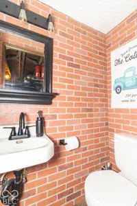 425 North, Greenfield - 47