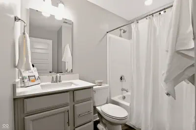 933 Yorkshire Lane, Zionsville - 22