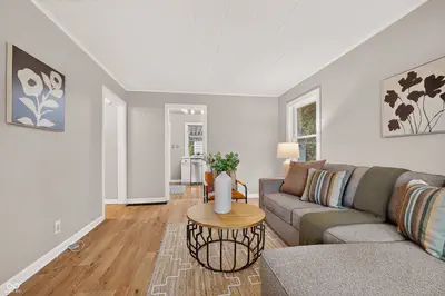 2121 71st Street, Indianapolis - 4