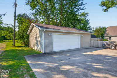 831 Sarasota Drive, Seymour - 55