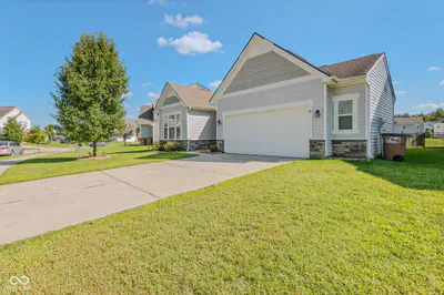 2337 Creekland Drive, Columbus - 3