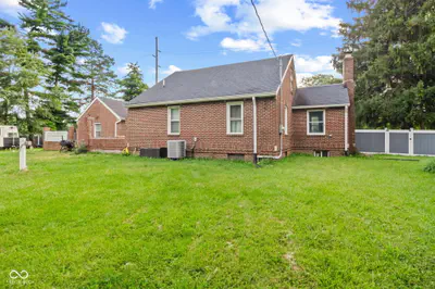 6461 Madison Avenue, Indianapolis - 29