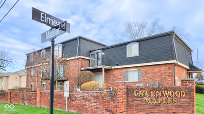 320 Elmead Court, Greenwood