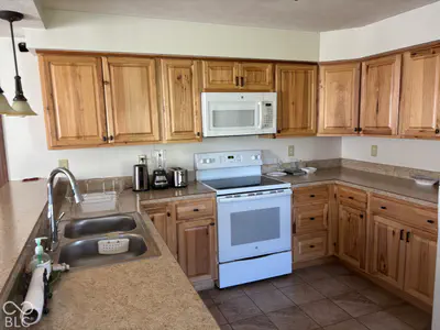 530 N Sexton, Rushville - 19