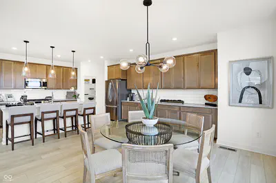 2426 Red Squirrel Way, Zionsville - 24