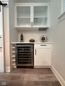 6939 Pickett Place, Carmel - 17