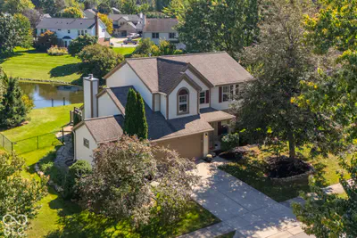 8567 Knoll Crossing, Fishers - 2