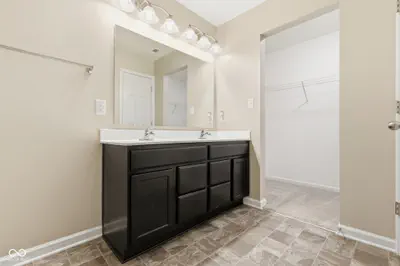632 Crystal Drive, Fortville - 17