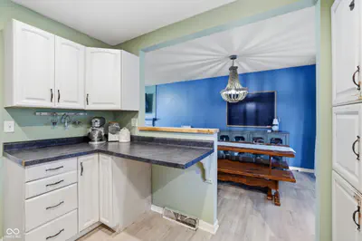 295 Bennett, Bedford - 19