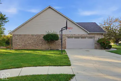 1137 Brookside Court, Avon - 37