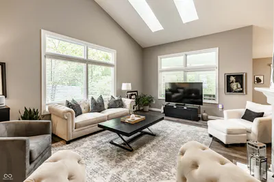 10011 Franklin Court, Carmel - 5