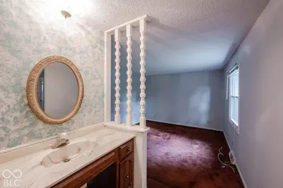 111 Abner Creek Parkway, Avon - 20