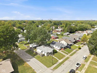 202 N 18th Avenue, Beech Grove - 43