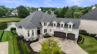 11400 Hawthorn Ridge, Fishers