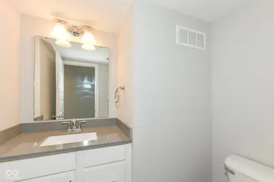 17276 Henslow Drive, Westfield - 4