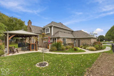 380 Runyon Road, Greenwood - 33