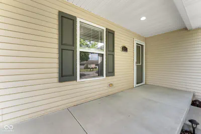 802 Allendale Drive, Seymour - 24
