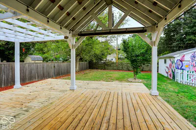 6445 Central Avenue, Indianapolis - 34
