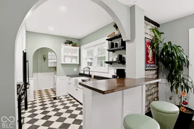 3208 W 25th, Anderson - 43