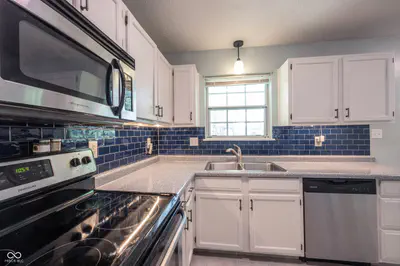 7742 Pennycroft Drive, Indianapolis - 15