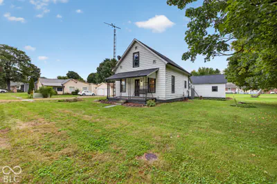 303 Brant Street, Waynetown - 23