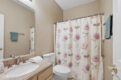 1628 Foxmere Boulevard, Greenwood - 18