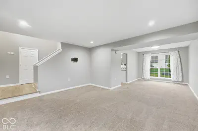 7642 Blackthorn Court, Indianapolis - 3