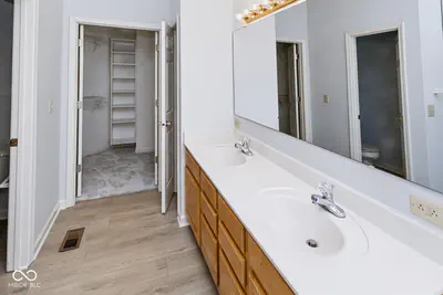 8772 Randall Drive, Fishers - 26