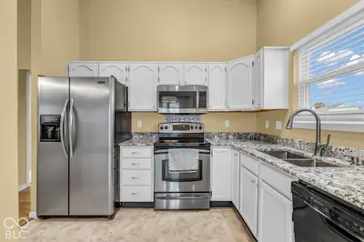 2163 Bradford Trace Boulevard, Indianapolis - 16