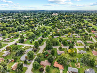 6375 Derbyshire Road, Indianapolis - 7