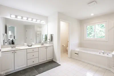 10024 Barth Drive, Zionsville - 24