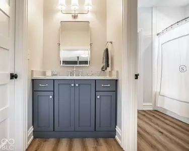 540 E 214th Street, Westfield - 33