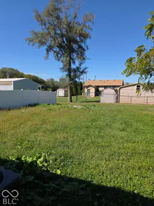 1036 Hendricks Avenue, Shelbyville - 12