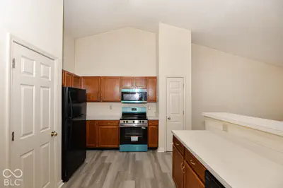 7575 Monterey Circle, Avon - 8