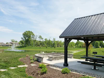 6275 Wasco Drive, Whitestown - 25