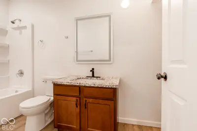 418 3rd Street, Seymour - 21